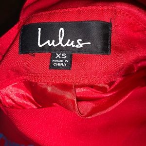 Lulu’s red dress